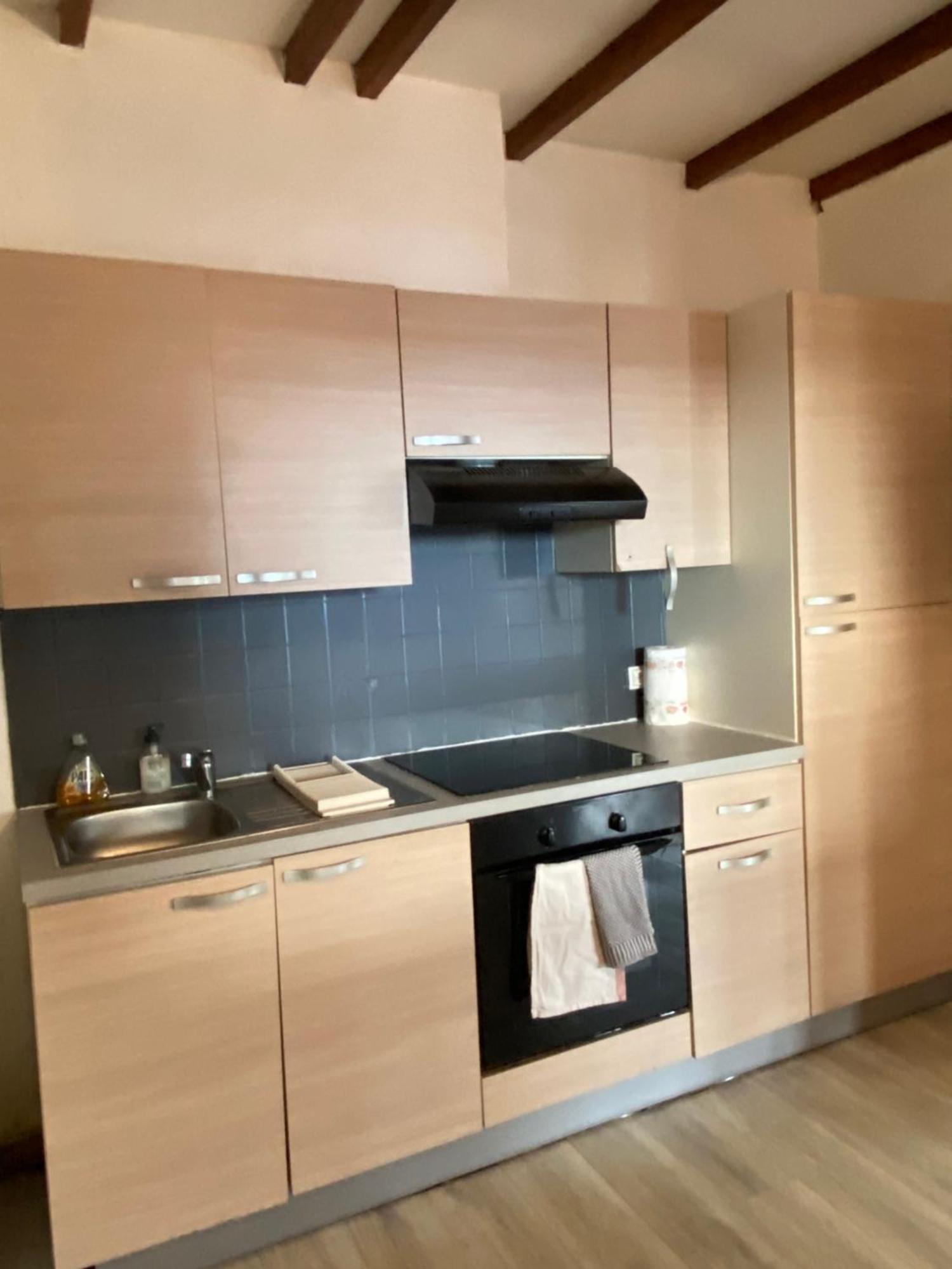 Appartement 3 Pieces Rdc Plein Centre Ville Marciac Exterior foto